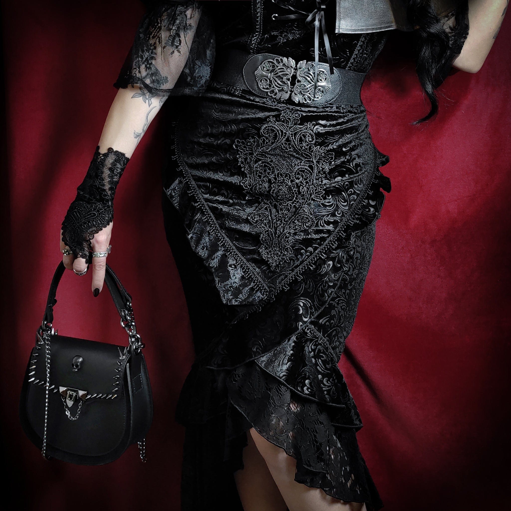 Darkinlove Women's Gothic Lace Hem Jacquard Dovetail Wrap Skirt