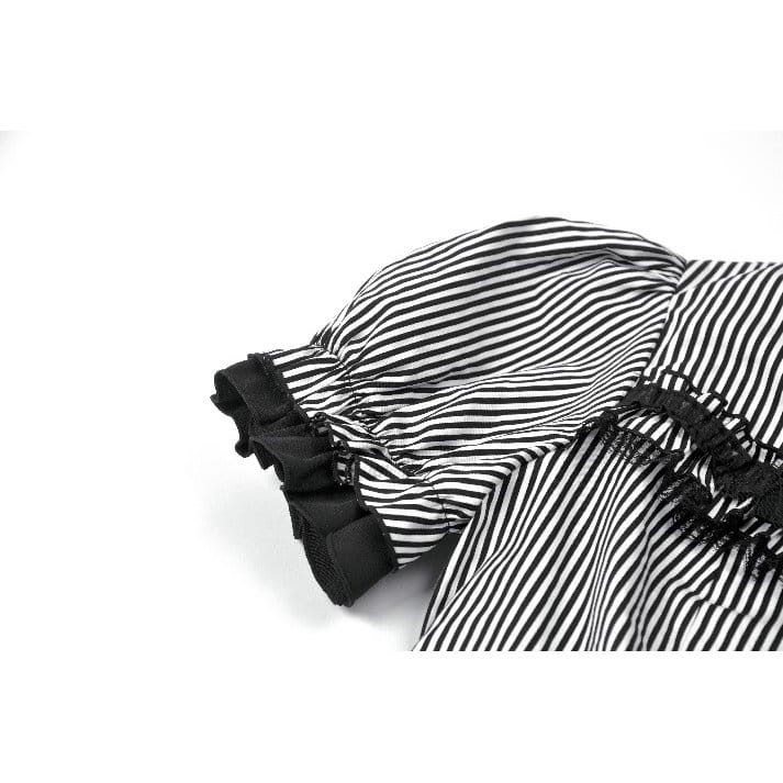 Darkinlove Women's Gothic Pinstripe Swallow-tailed Shirt with Detachable Tie
