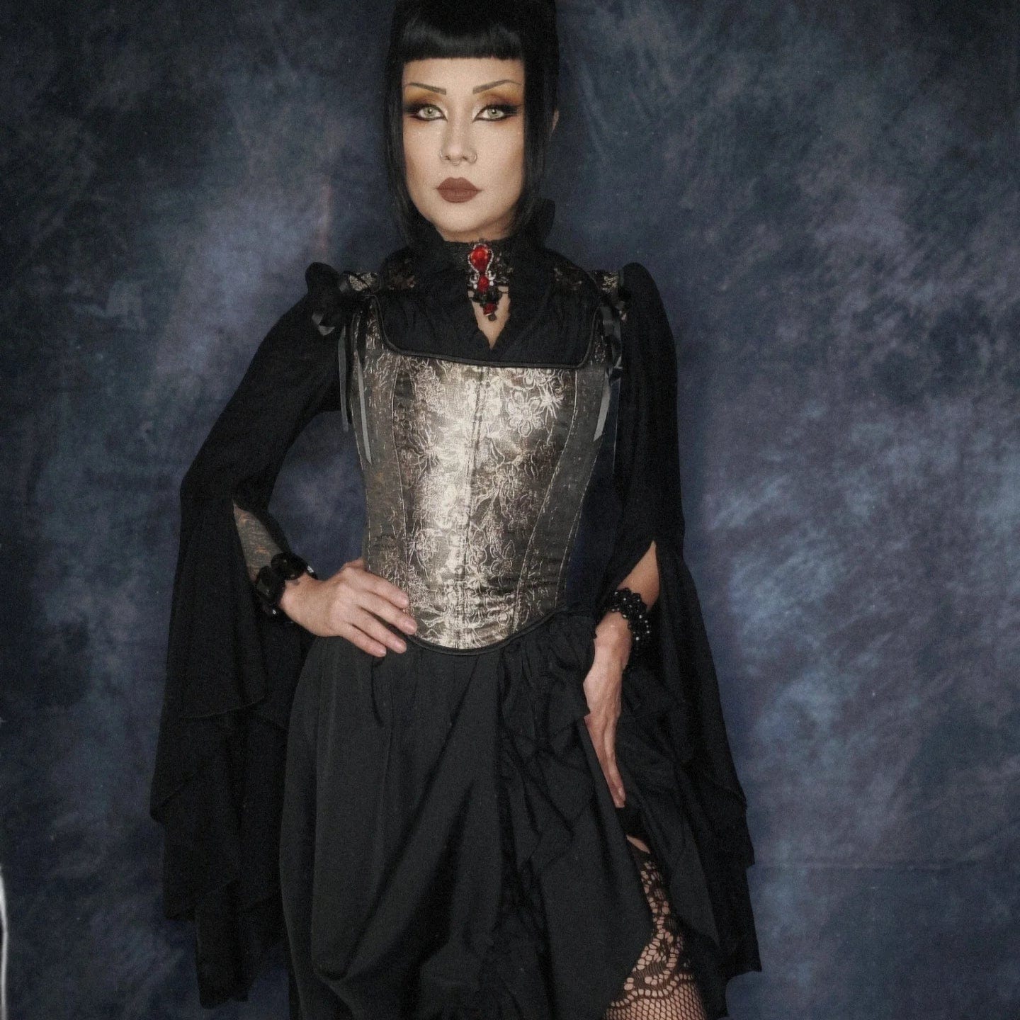 Darkinlove Women's Gothic Pleated Toned Horn Long Sleeved Shirt