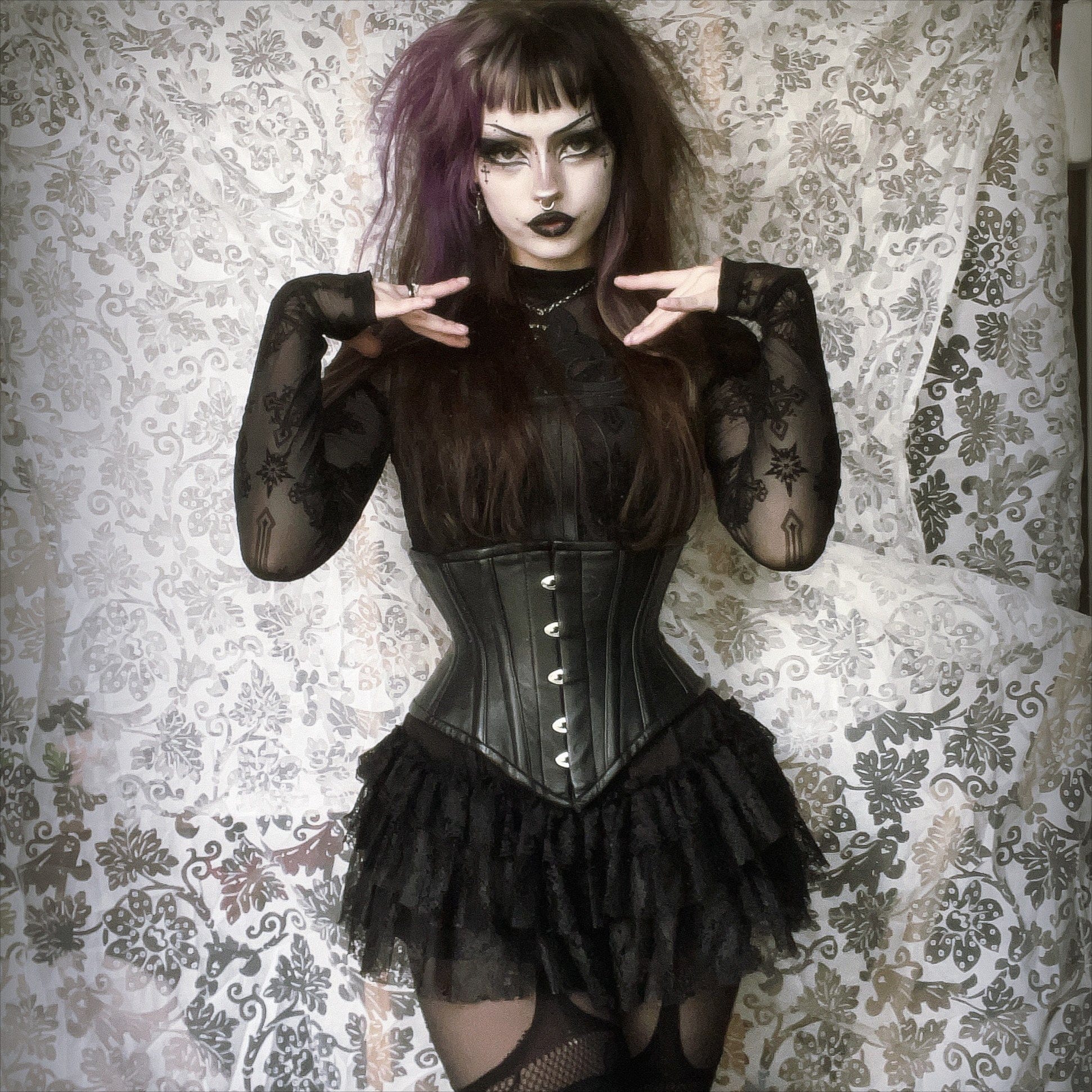 Darkinlove Women's Punk Layered Lace Skirt with Detachable Swallow Tail