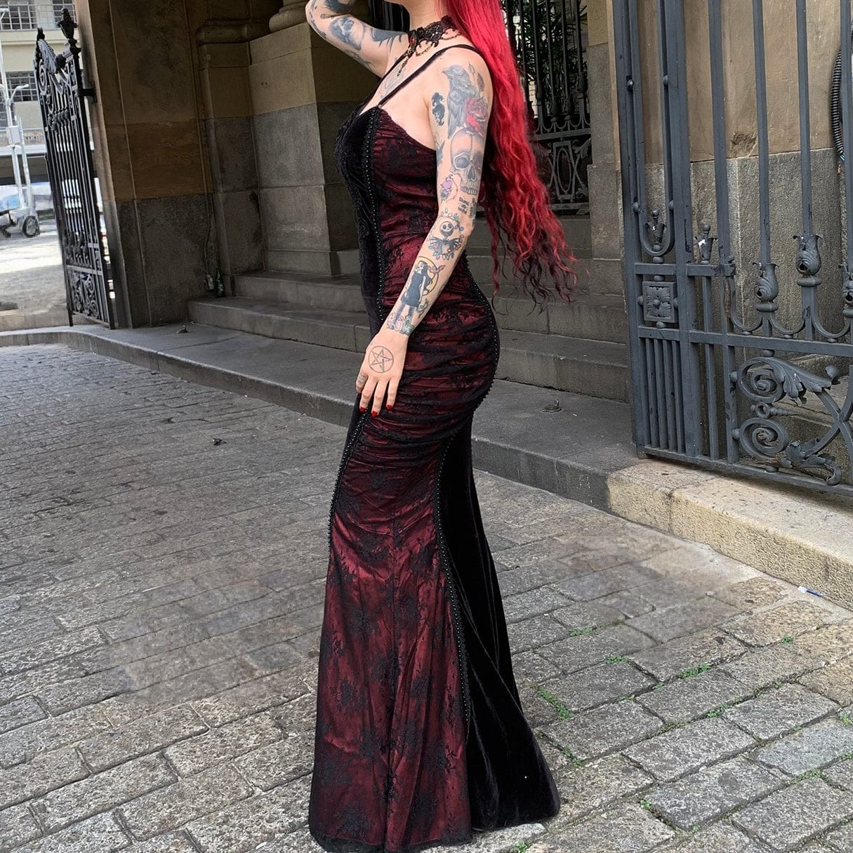 EVA LADY Women's Gothic Floral Embroidered Ruched Fishtail Wedding Dress