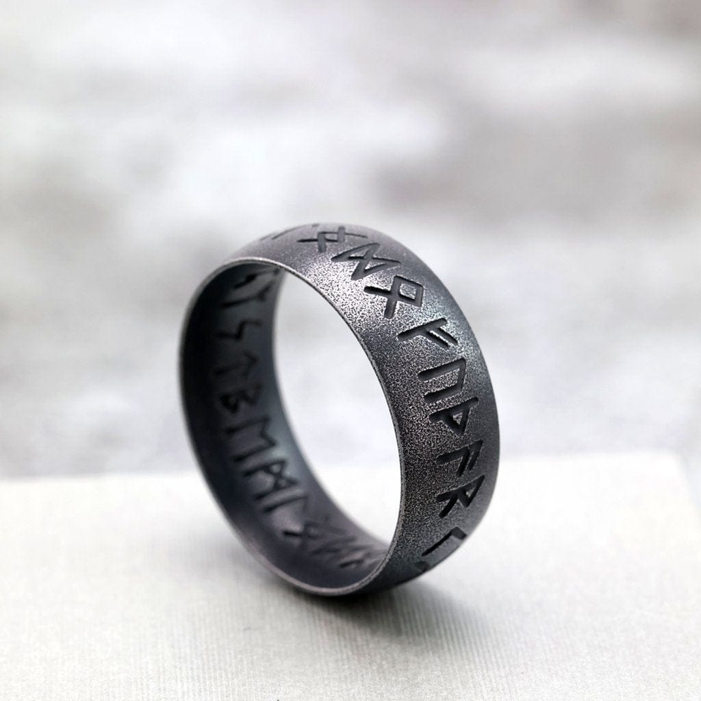 Kobine Men's Punk Letter Ring