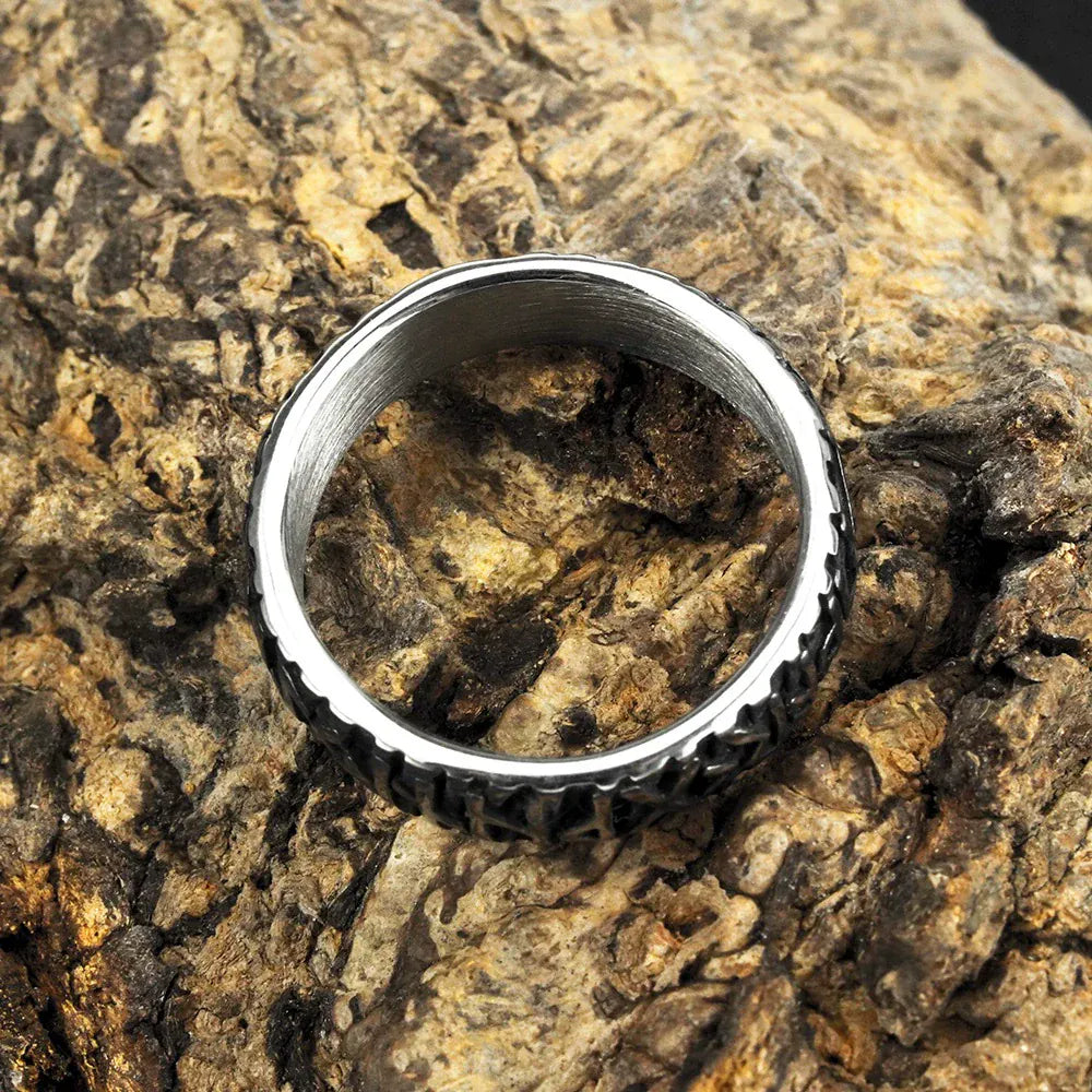 Kobine Men's Punk Norse Runes Band Ring