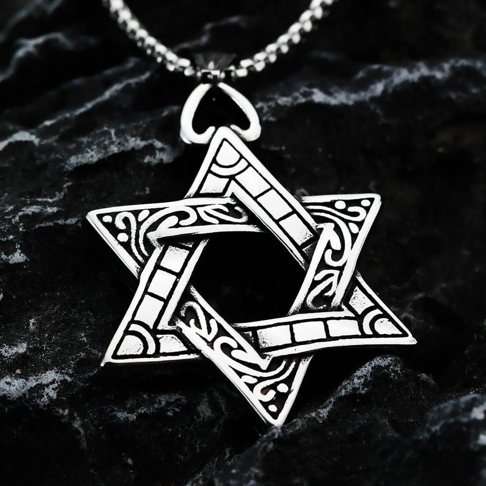 Kobine Men's Punk Star of David Necklace