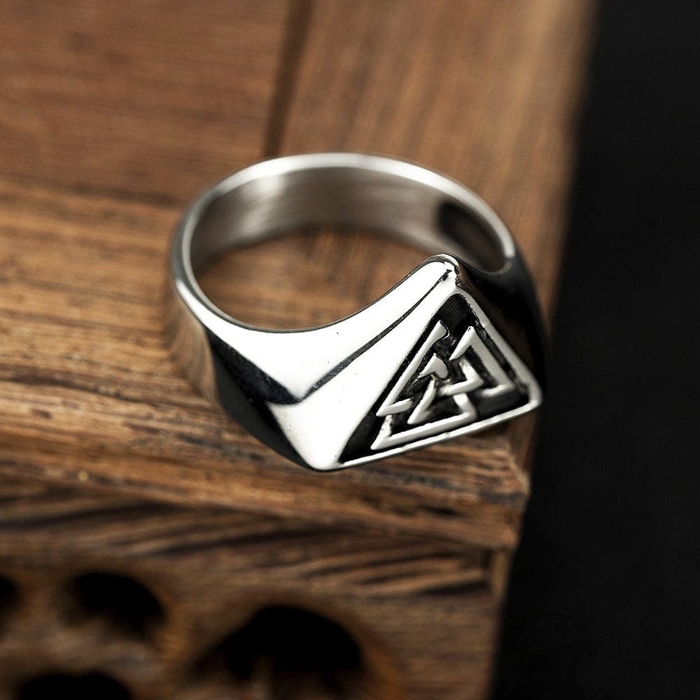 Kobine Men's Punk Triangular Ring