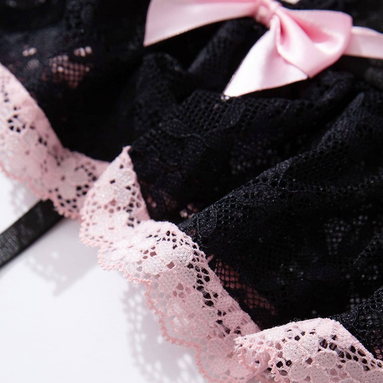 Kobine Women's Grunge Bowknot Lace-up Sexy Lingerie Set with Garter
