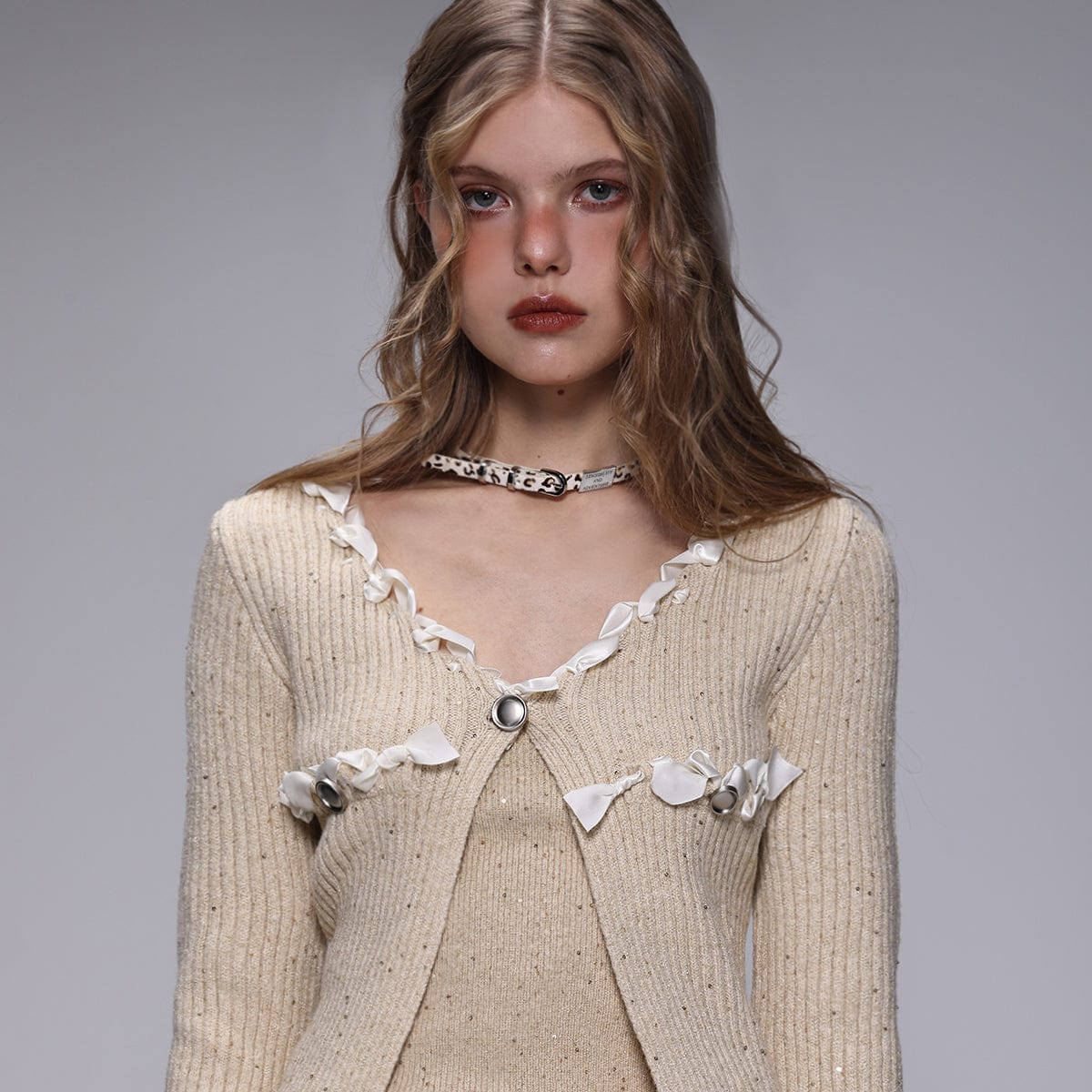 Kobine Women's Grunge Leopard Printed Choker