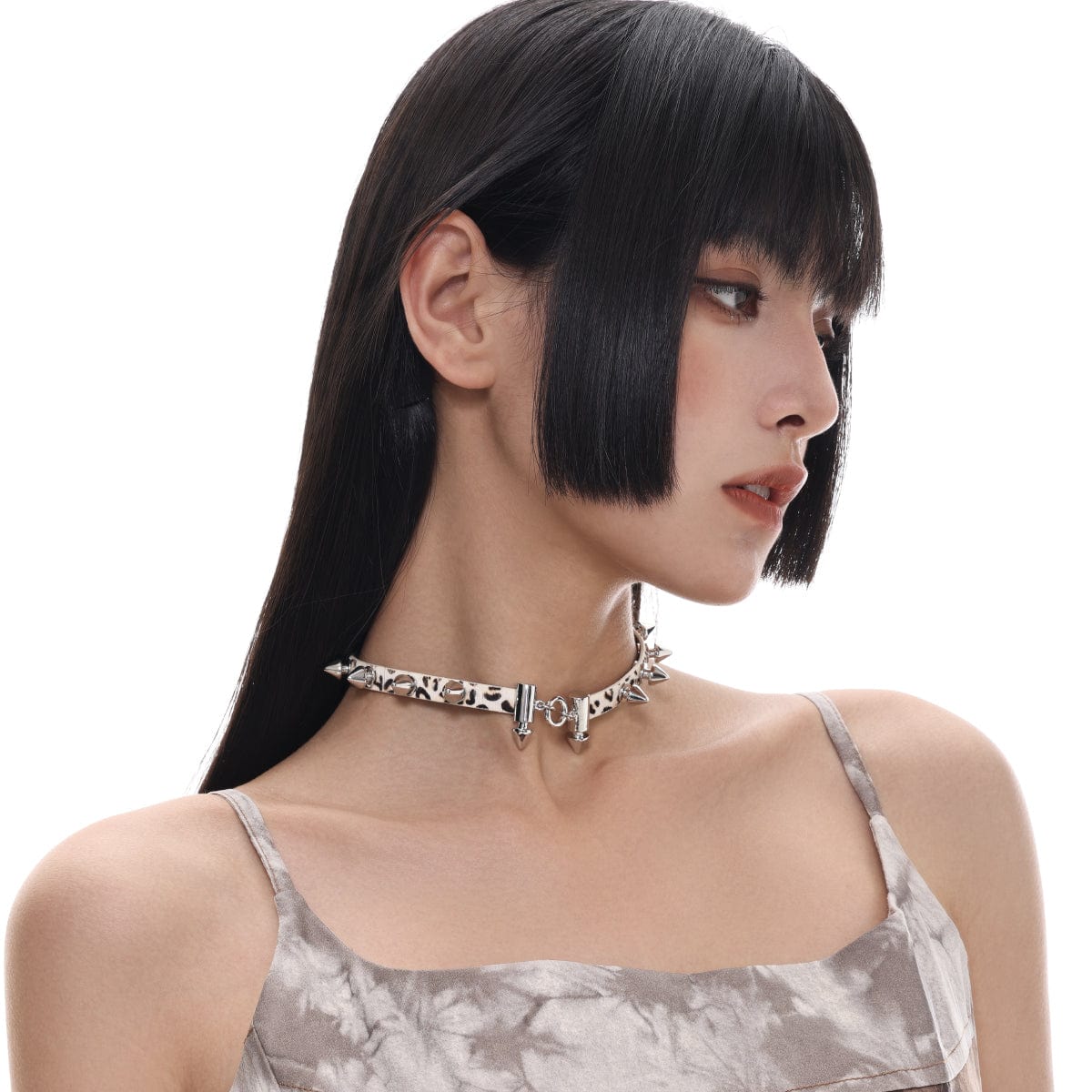 Kobine Women's Grunge Rivets Leopard Printed Choker