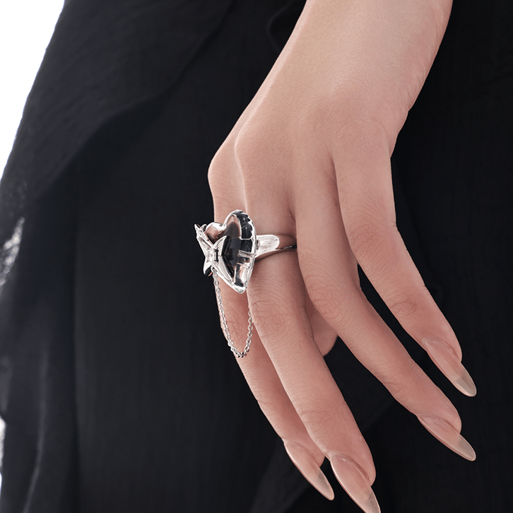 Kobine Women's Grunge Star Heart Chain Ring