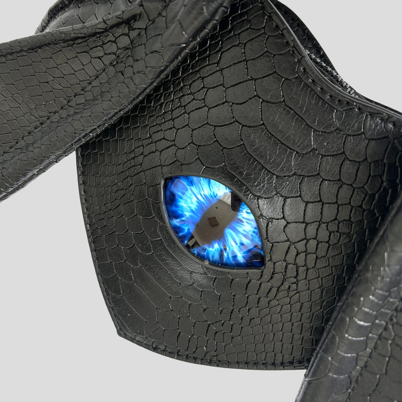 Nothing Here Women's Gothic Blue Devil Eye Bat Wing Heart Bag Black