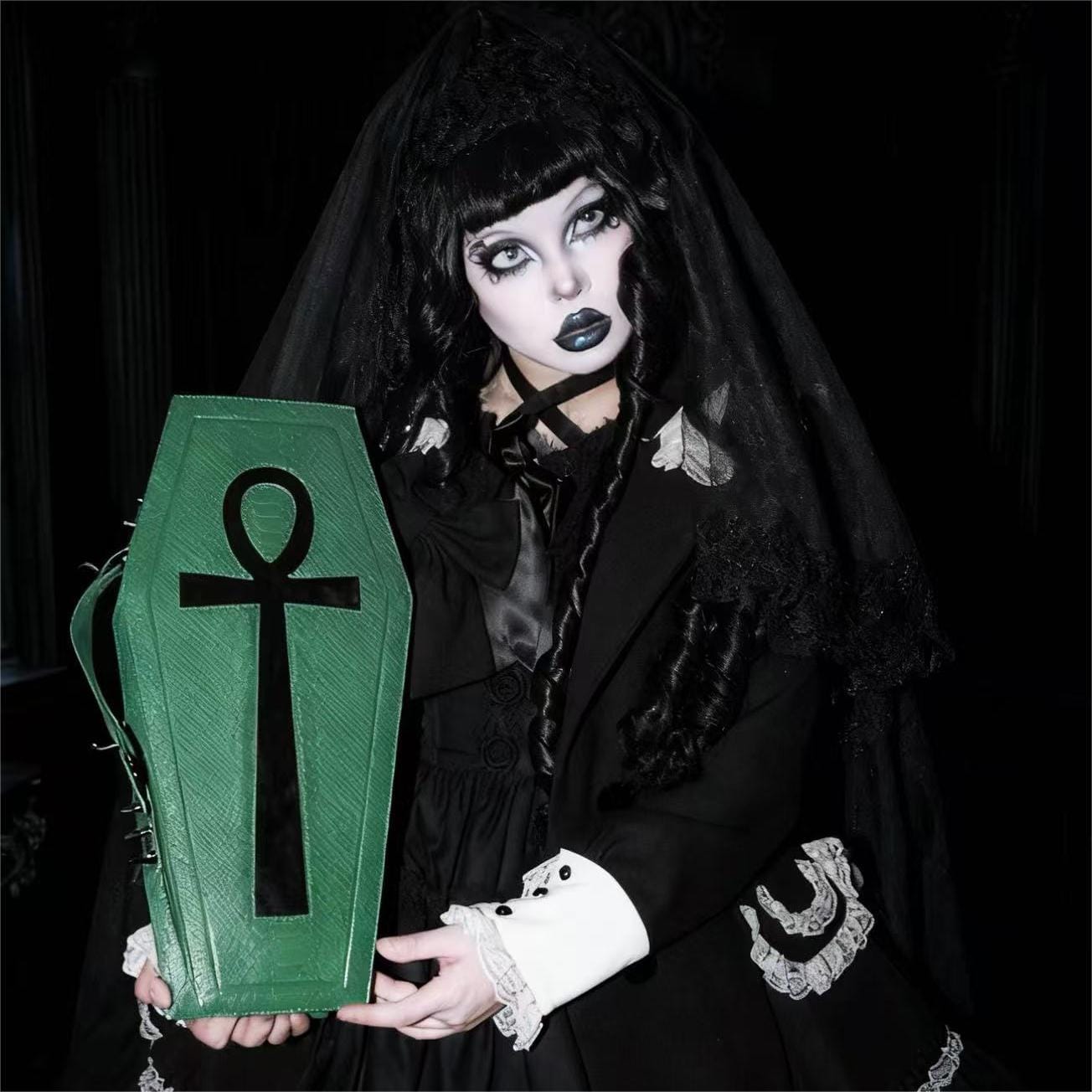 Punk Design Women's Gothic Cross Bat Wing Coffin Bag Green