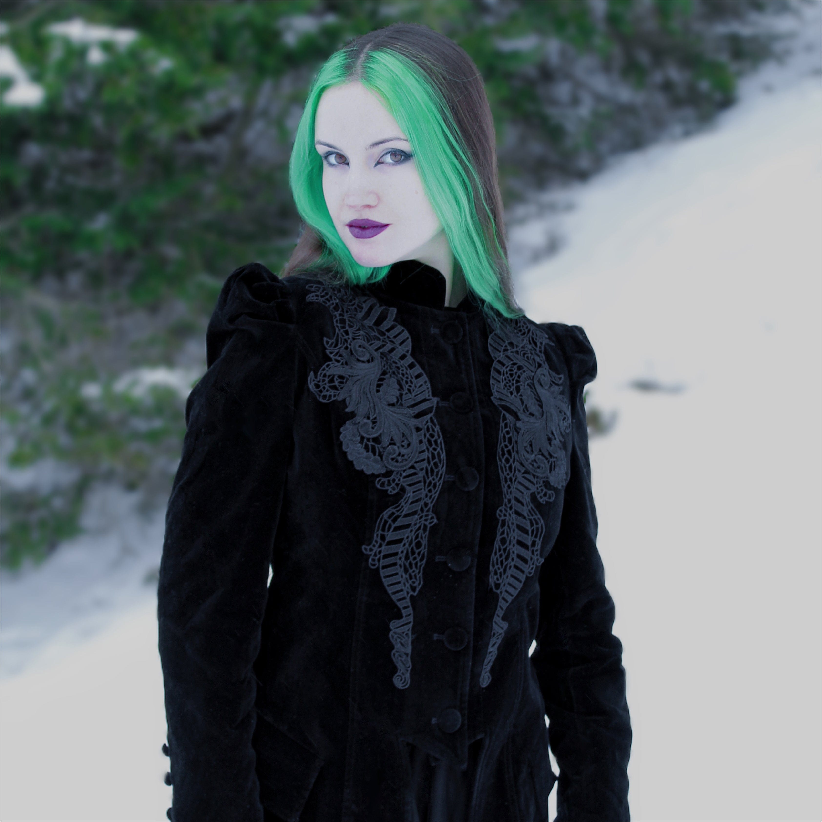 PUNK RAVE Women's Victorian Gothic Stand Collar Floral Woolen Dovetail Coats