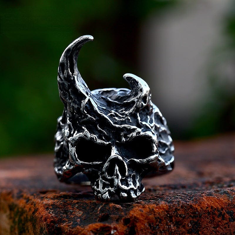 Kobine Men's Punk Horned Skull Ring