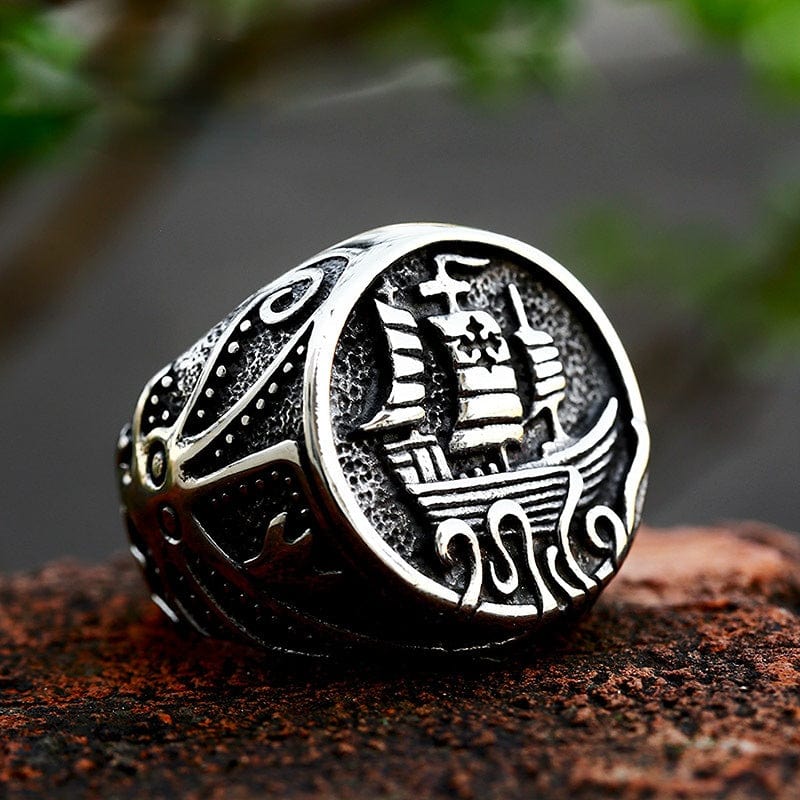 Kobine Men's Punk Sailboat Ring