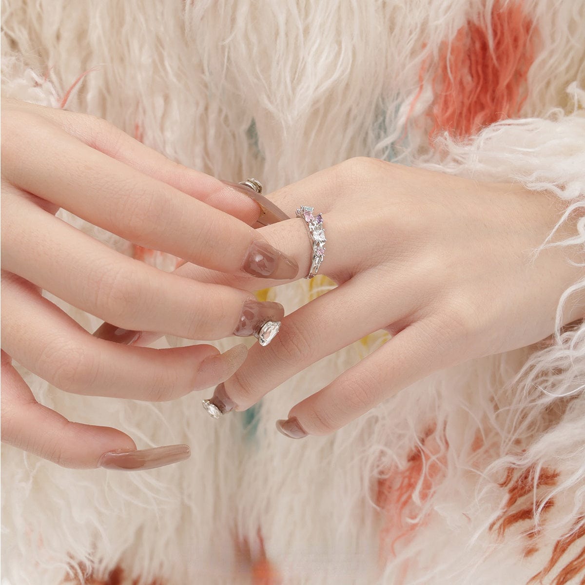 Kobine Women's Grunge Chromatic Zircon Open Ring