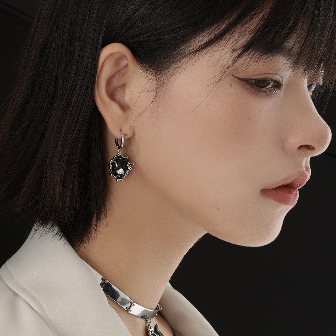 Kobine Women's Punk Heart Zircon Earrings