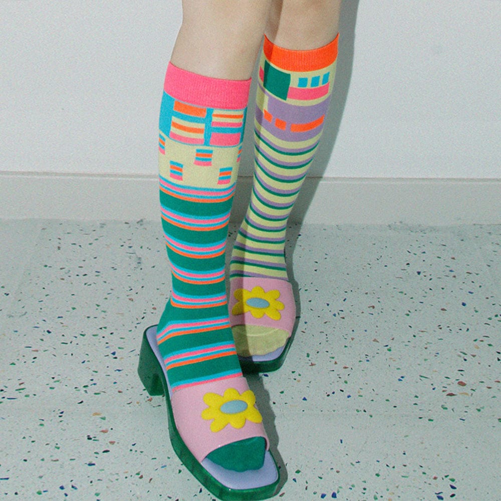 Pink Kawaii Women's Stripes Asymmetrical Knee-high Socks