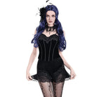 Darkinlove Women's Gothic Floral Lace Patchwork Embossed Velvet Shorts