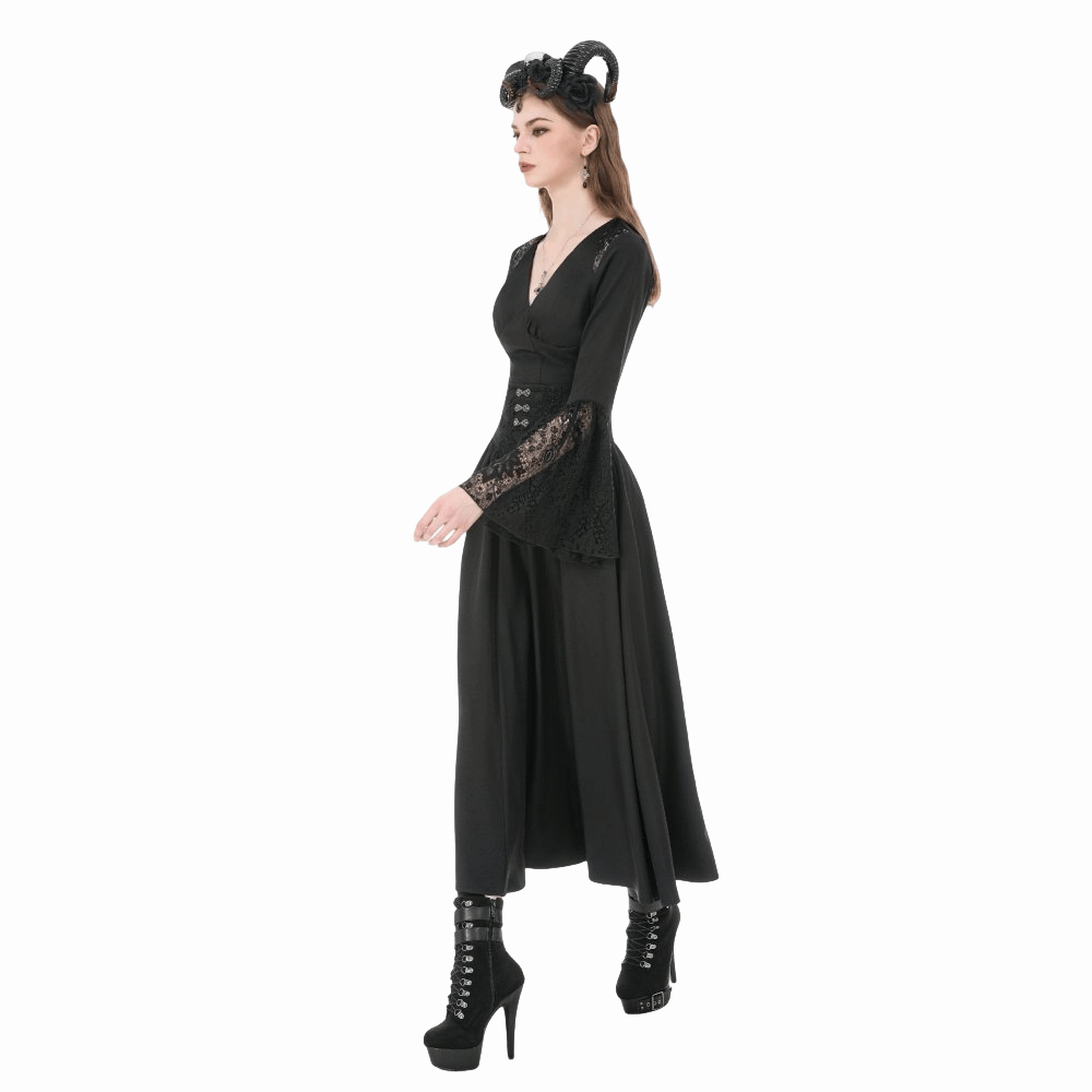 Darkinlove Women's Gothic Floral Lace Patchwork Plunging Long Sleeve Shirt