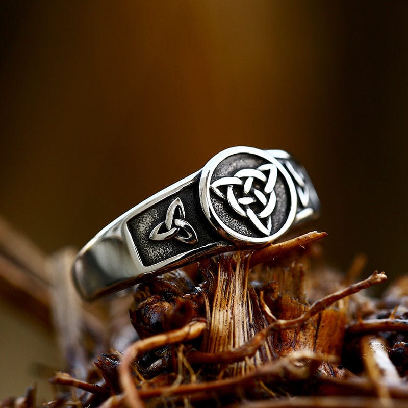 Kobine Men's Punk Celtic Knot Ring