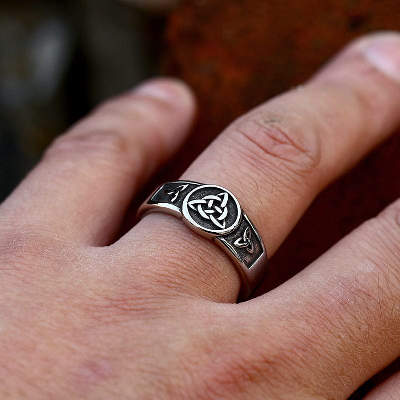 Kobine Men's Punk Celtic Knot Ring