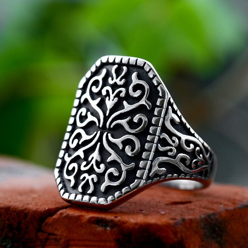 Kobine Men's Punk Totem Carving Ring