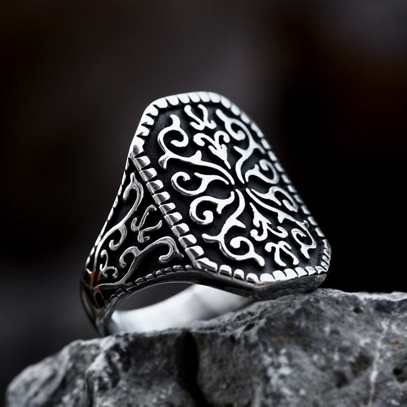 Kobine Men's Punk Totem Carving Ring