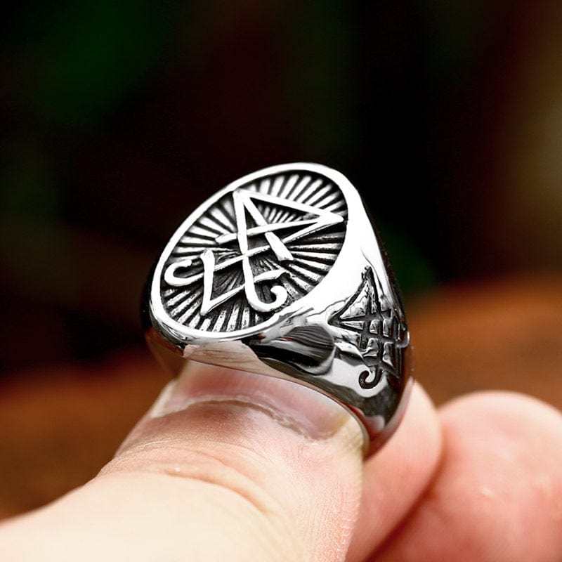 Kobine Men's Punk Viking Letter Ring