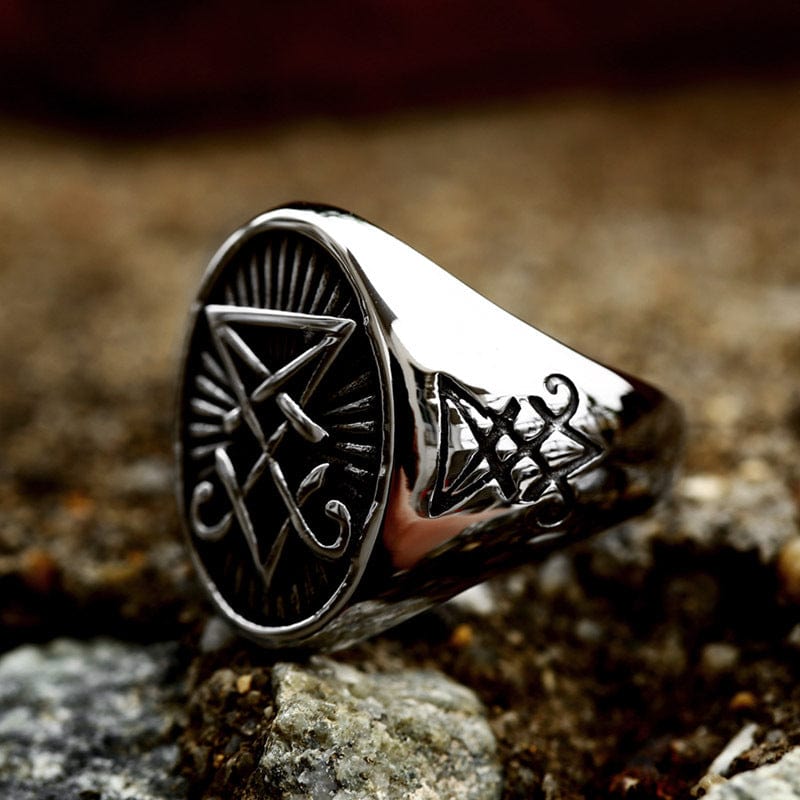 Kobine Men's Punk Viking Letter Ring