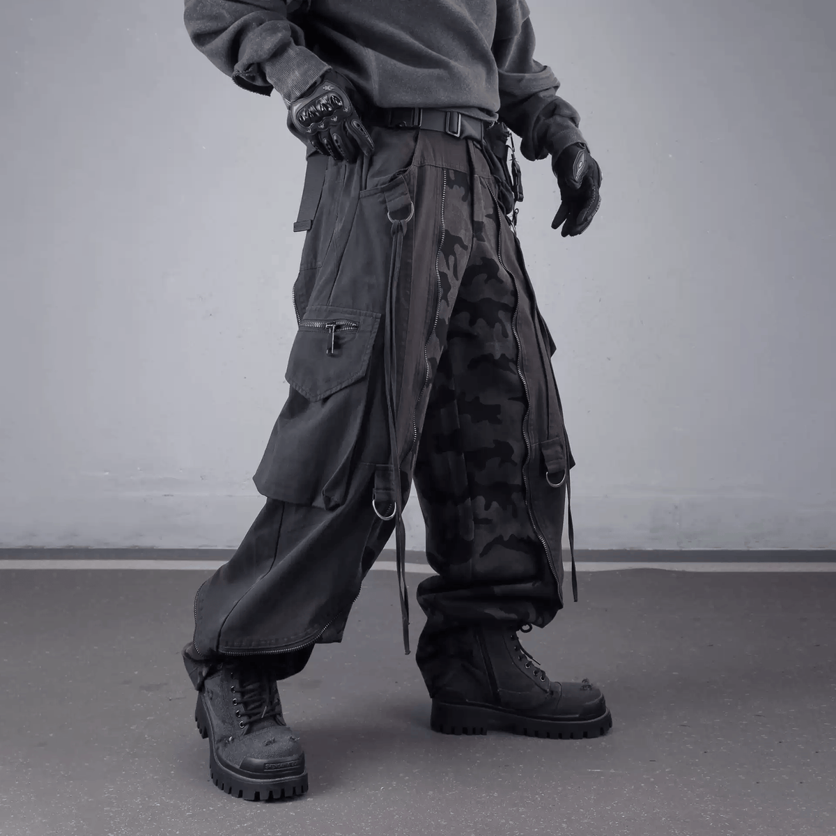 Kobine Men's Techwear Big Pockets Strappy Patchwork Camouflage Pants