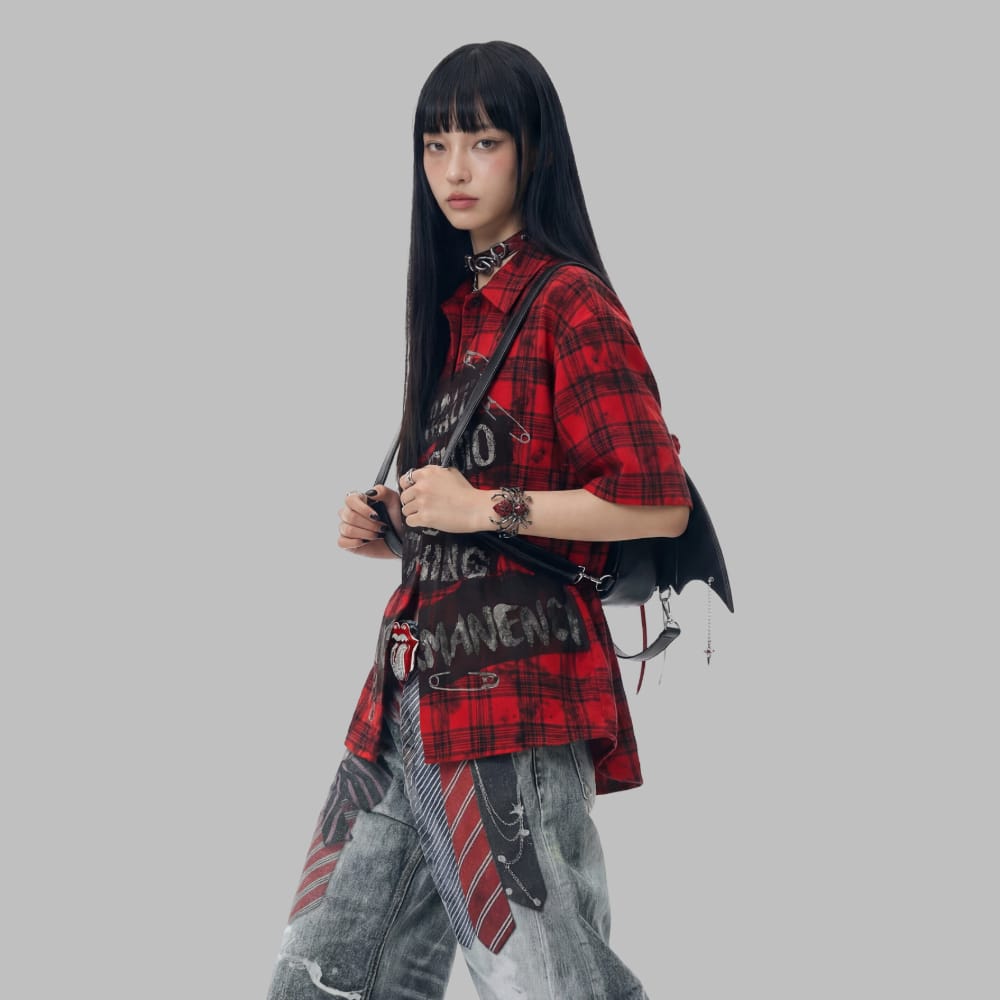 Kobine Unisex Grunge Plaid Print Turn Down Collar Shirt