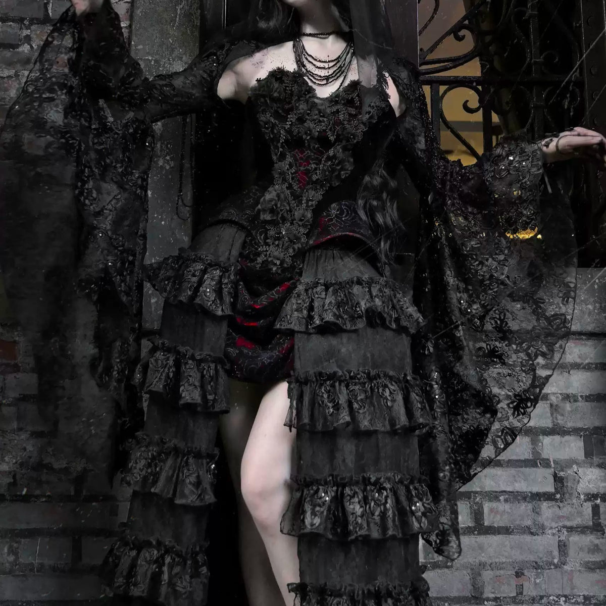 Women's Gothic Beaded Floral Two‑Tone Irregular Overbust Corset - Punk Design