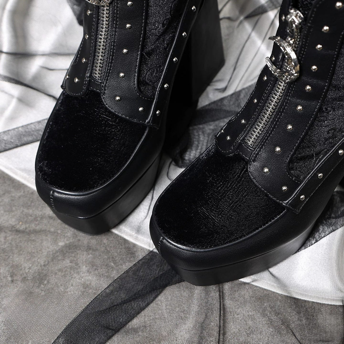 Kobine Women's Gothic Studded Lace-up Zipper Platform Ankle Boots