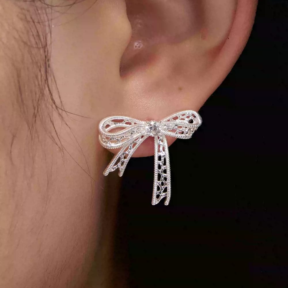 Kobine Women's Grunge Asymmetric Bowknot Earrings