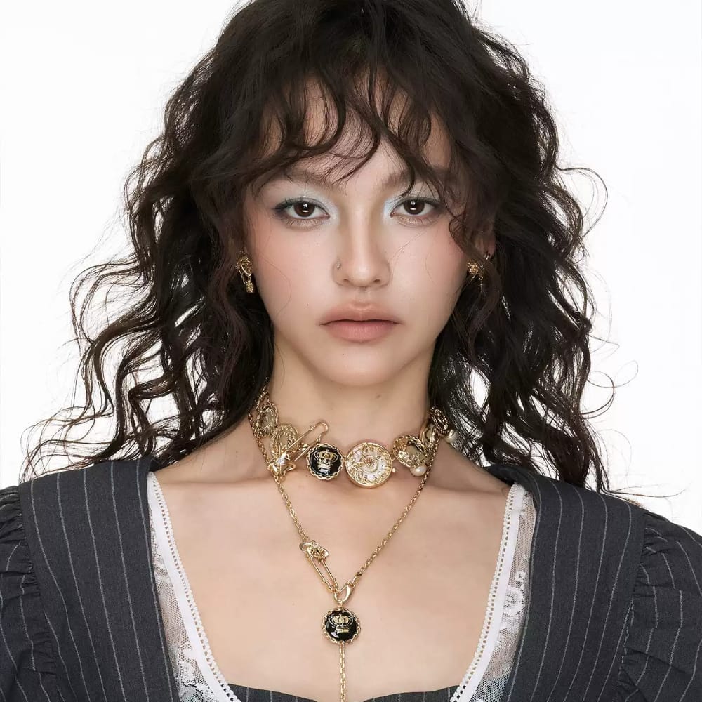 Kobine Women's Grunge Embossed Medallions Pearl Choker