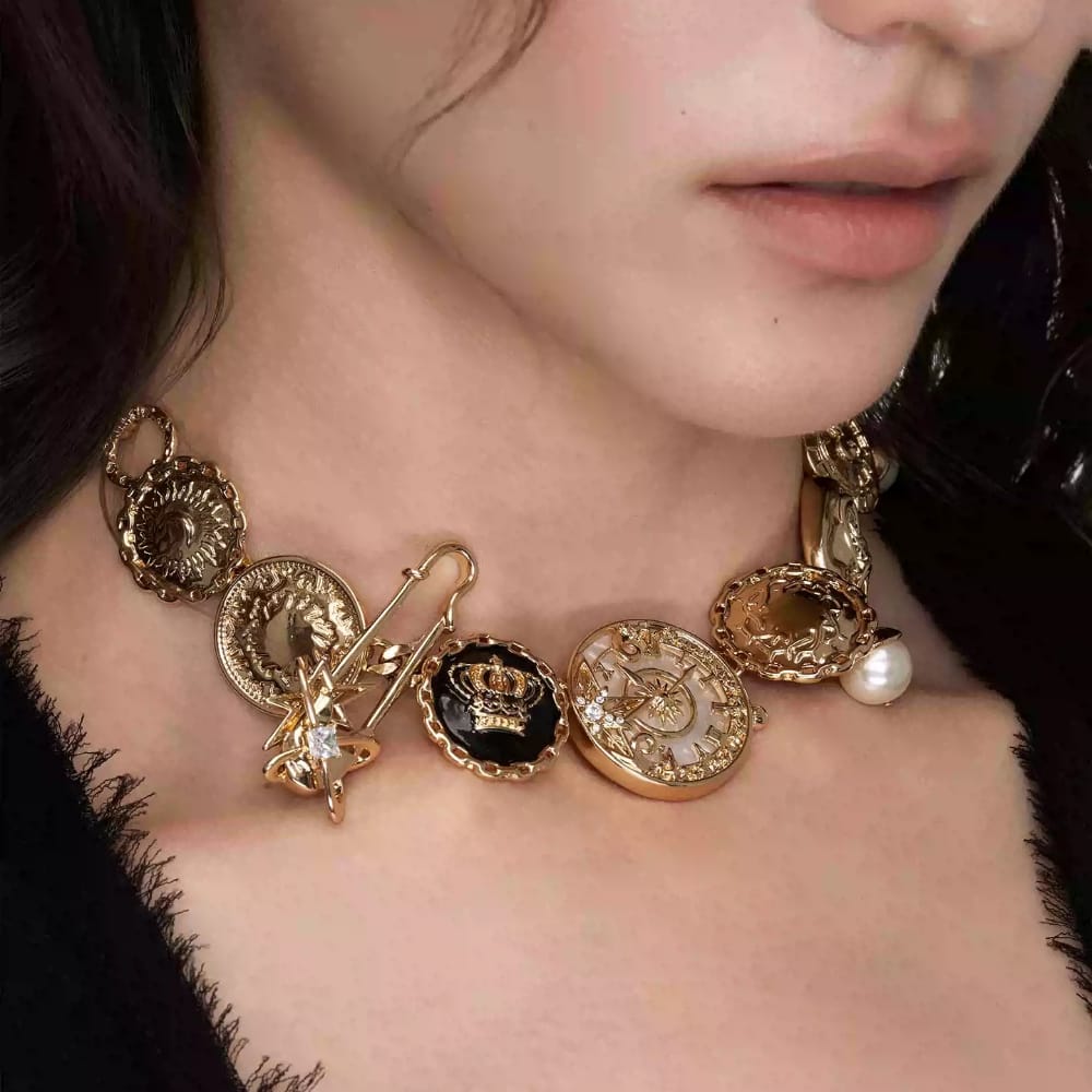 Kobine Women's Grunge Embossed Medallions Pearl Choker