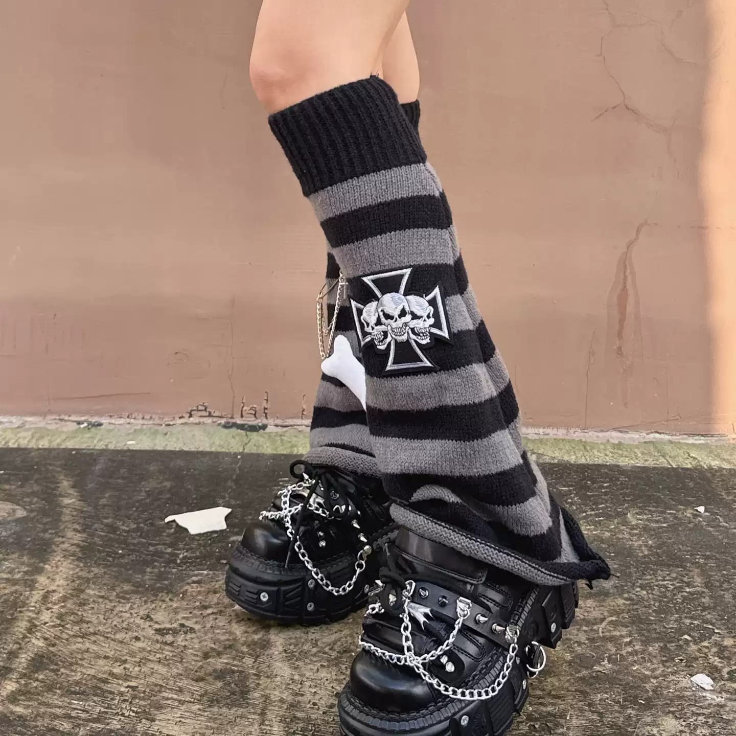 Kobine Women's Punk Spiked Chain Chunky Platform Shoes