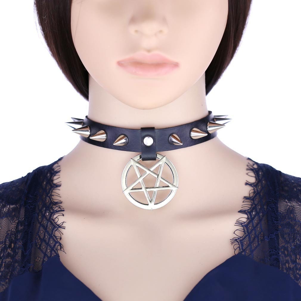 Kobine Women's Punk Star Studded Choker
