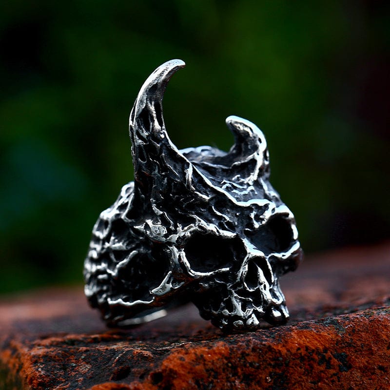 Kobine Men's Punk Horned Skull Ring