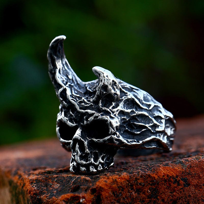 Kobine Men's Punk Horned Skull Ring