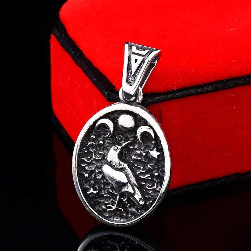 Men's Punk Oval Bird Necklace