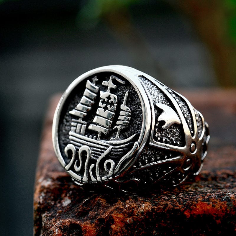 Kobine Men's Punk Sailboat Ring