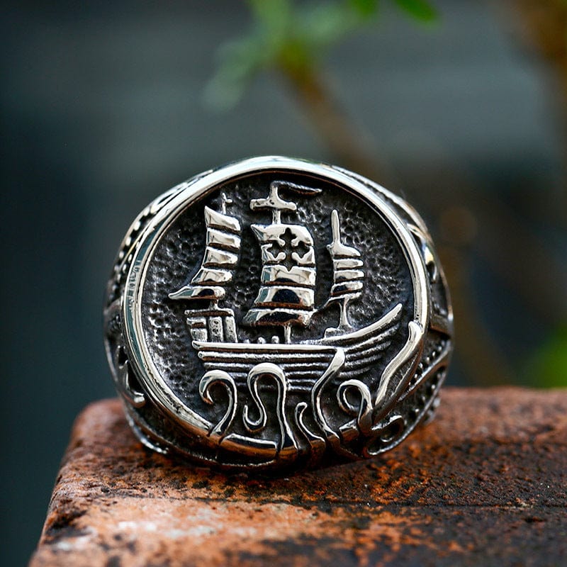 Kobine Men's Punk Sailboat Ring