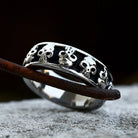 Kobine Men's Punk Skulls Ring