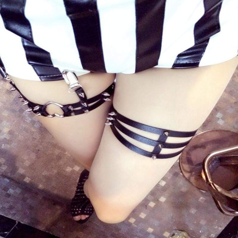 Women's Punk Rivet Heart PU Leather Leg Ring Garter